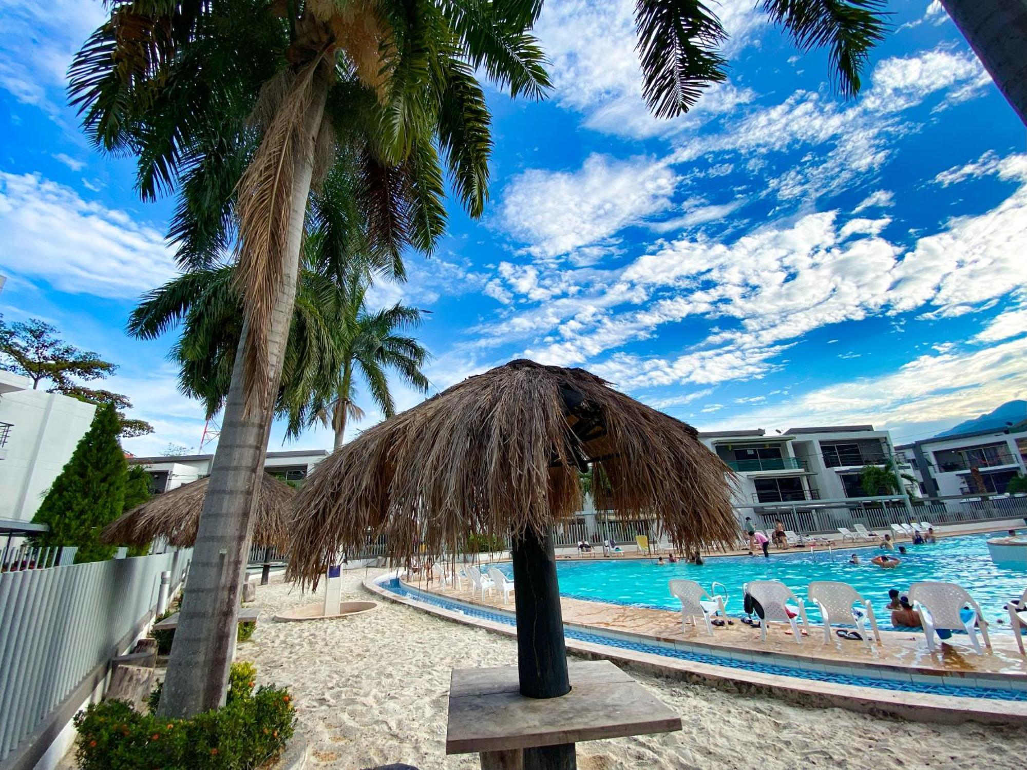 Apto Santa Fe Muy Cerca Parque Principal - Piscina Apartment *